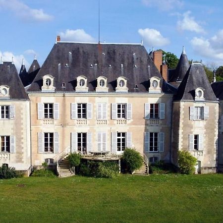 Château de Piolant Dange-Saint-Romain Extérieur photo