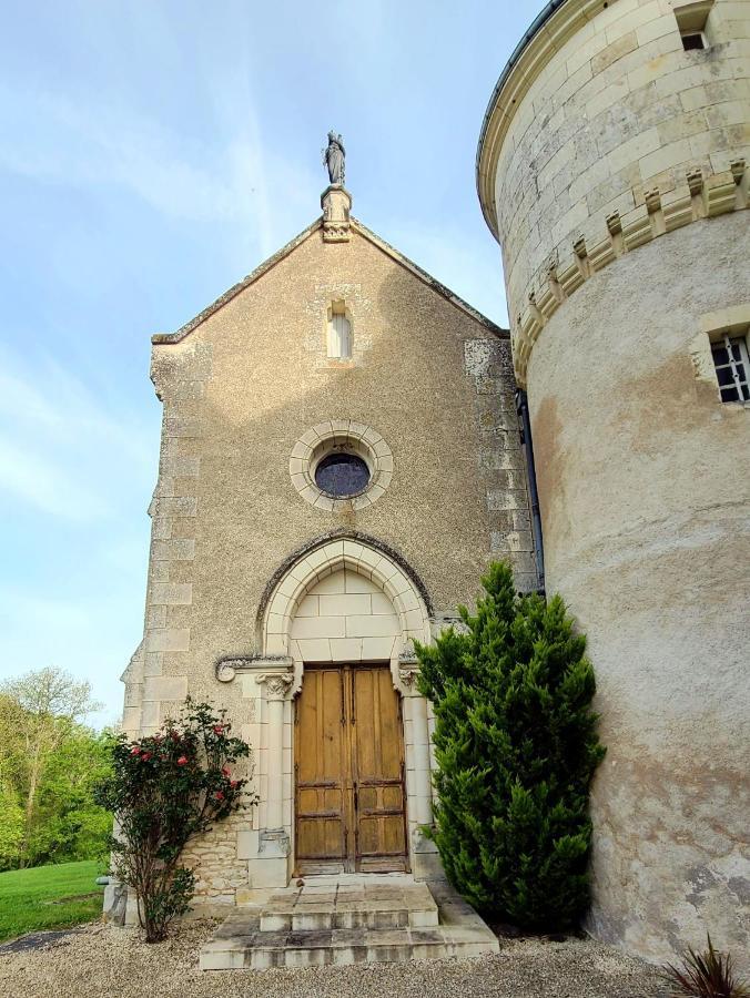Château de Piolant Dange-Saint-Romain Extérieur photo